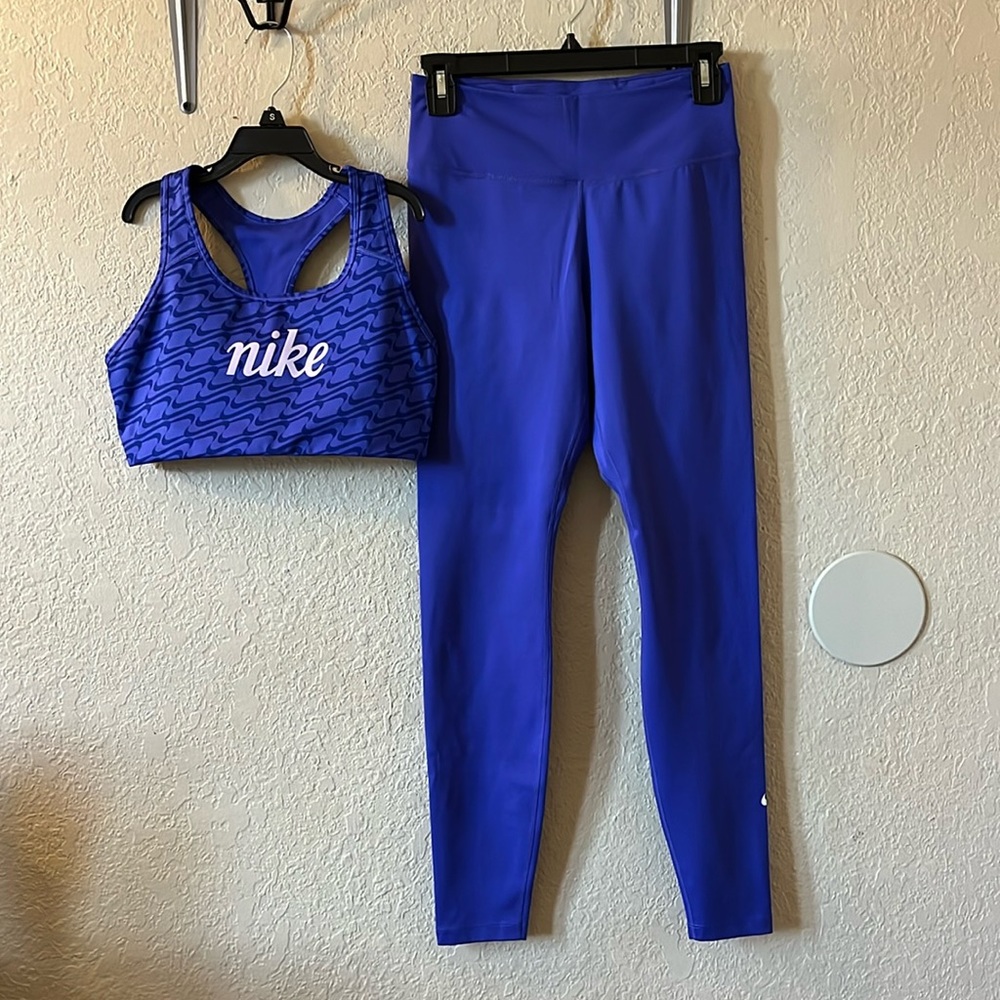 Matching Nike set